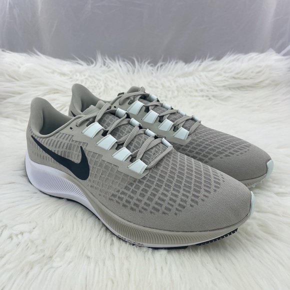 Mens Nike Air Zoom Pegasus 37 Running Sneakers - Picture 7 of 7
